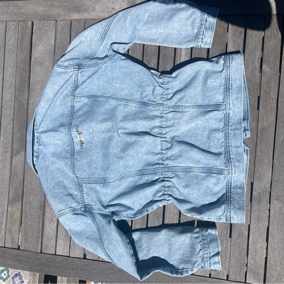 Hand embroidered denim jacket GAP XXS - Picture 2 of 5